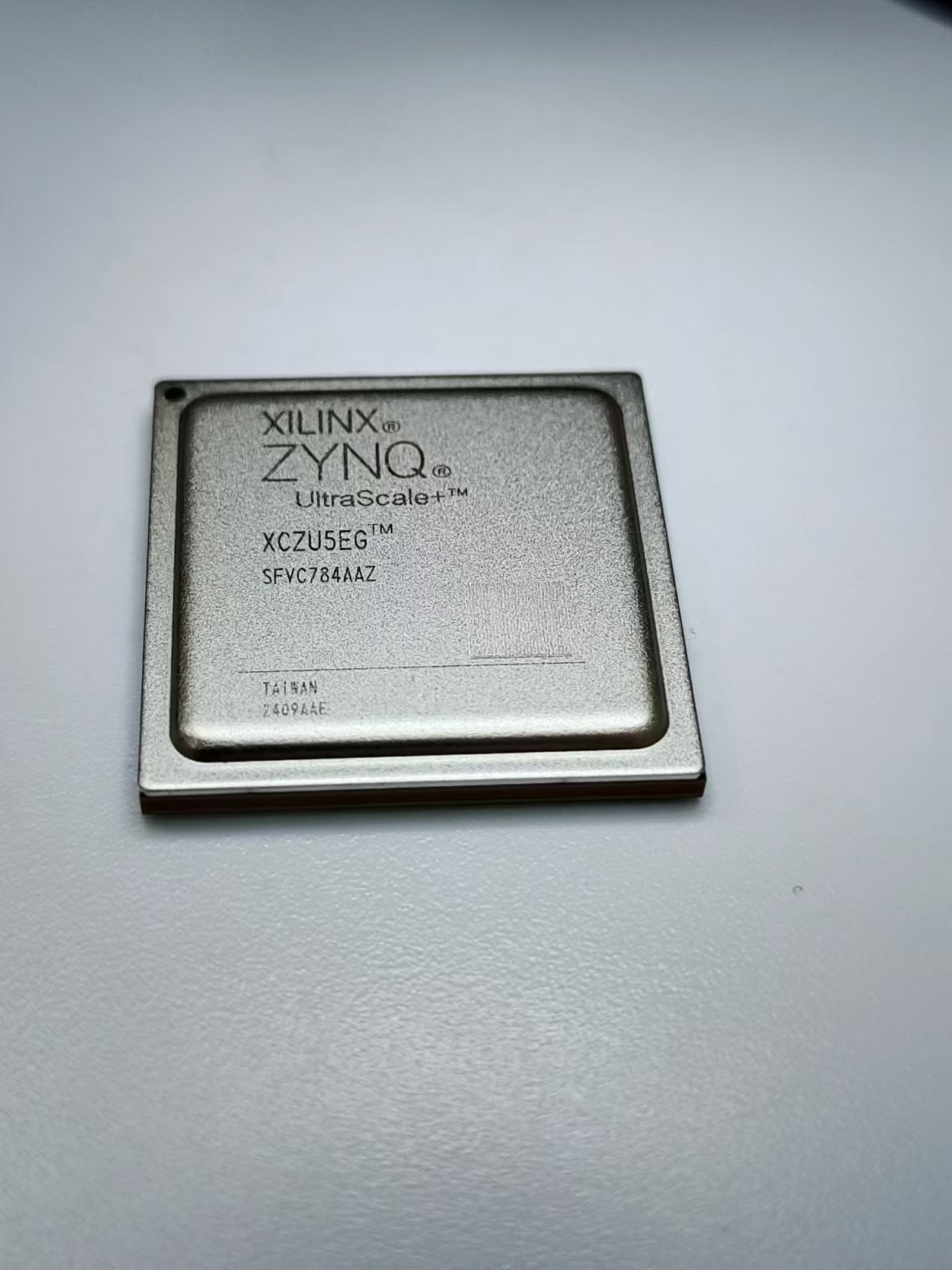 XCZU5EG-1SFVC784I AMD 赛灵思